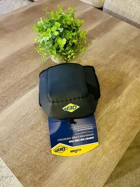 QEP Comfort Grip Knee Pads in Black with Yellow Logo